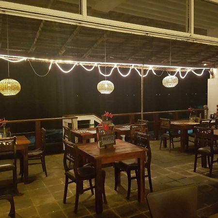 希克杜沃 希卡杜瓦珊瑚海海滩旅馆酒店 外观 照片